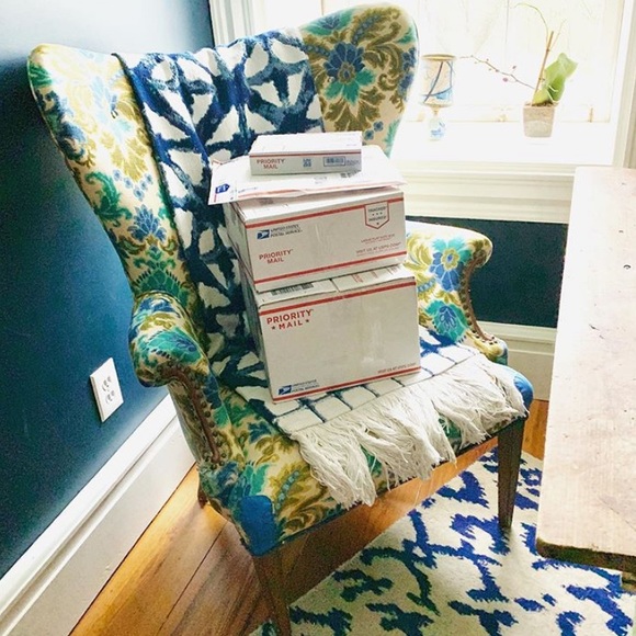 Meet the Posher, Lauren π Poshmark Ambassador, Style & Wardrobe Consultant πΈπ - Picture 8 of 16